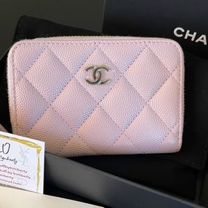CHANEL 21S Rose Clair Zip Wallet NEW